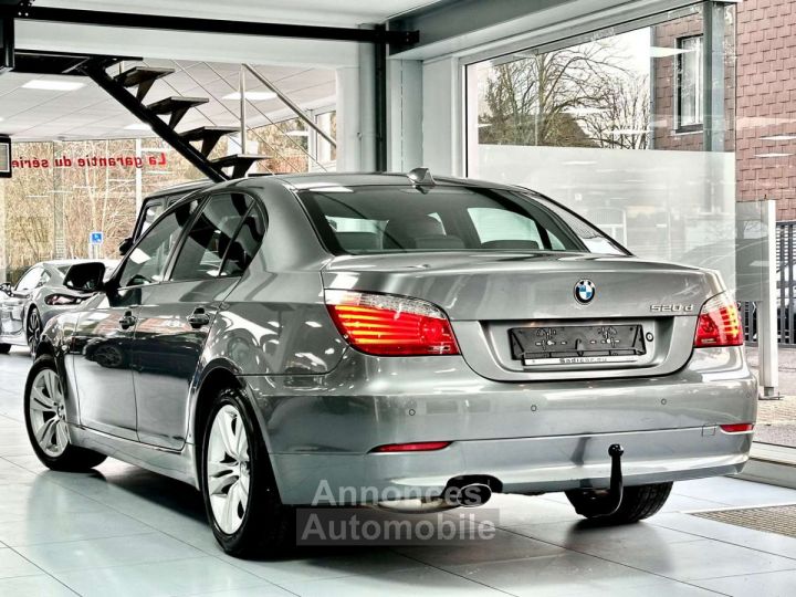 BMW Série 5 520 520d 163cv LIFESTYLE EDITION - 4