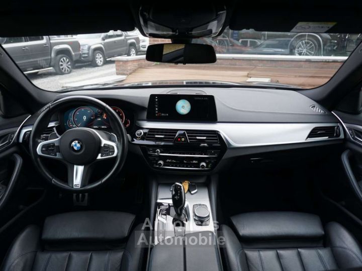 BMW Série 5 520 d PACK M -AUTO-COCKPIT-CARNET FULL-1ERE MAIN - 11