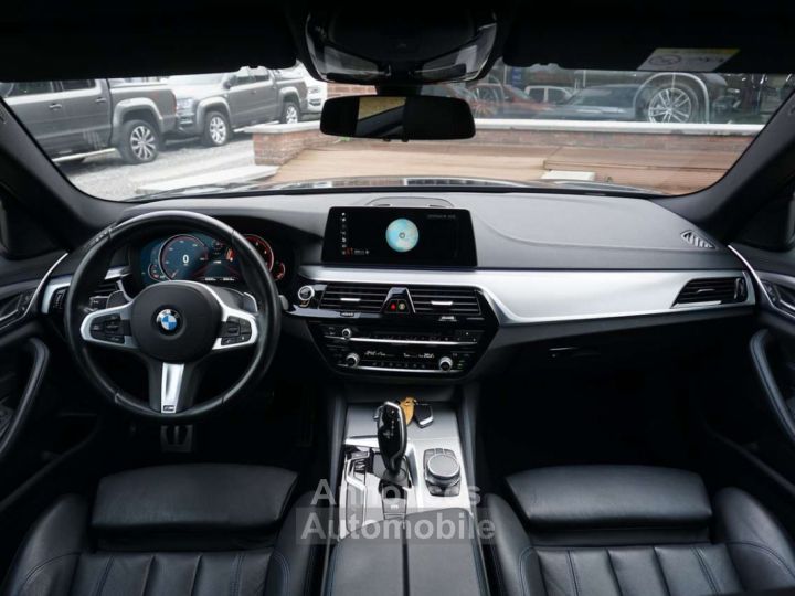 BMW Série 5 520 d PACK M -AUTO-COCKPIT-CARNET FULL-1ERE MAIN - 11