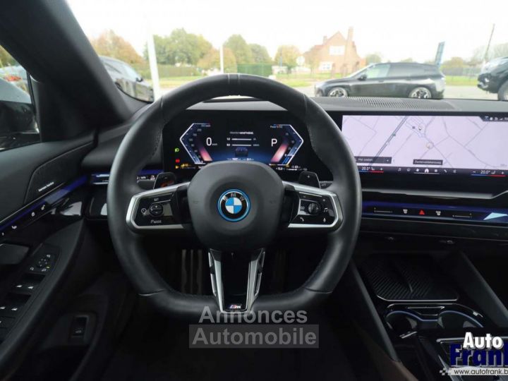 BMW Série 5 530 E G60 M-SPORT PANO TREKHK 360CAM H&K - 29