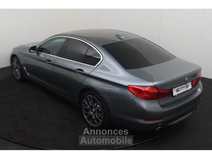 BMW Série 5 530 e iPerformance - LEDER NAVI TREKHAAK DAB - 4