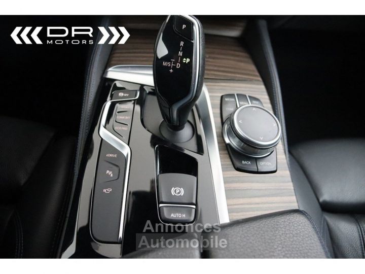 BMW Série 5 530 e M PACK - NAVI HARMANN KARDON ADAPTIVE CRUISE LED HEAD UP - 29