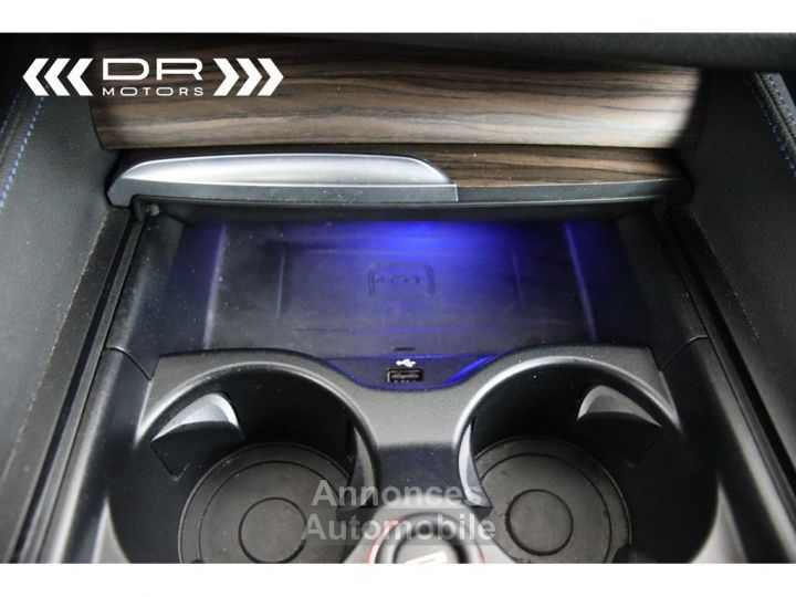 BMW Série 5 530 e M PACK - NAVI HARMANN KARDON ADAPTIVE CRUISE LED HEAD UP - 43