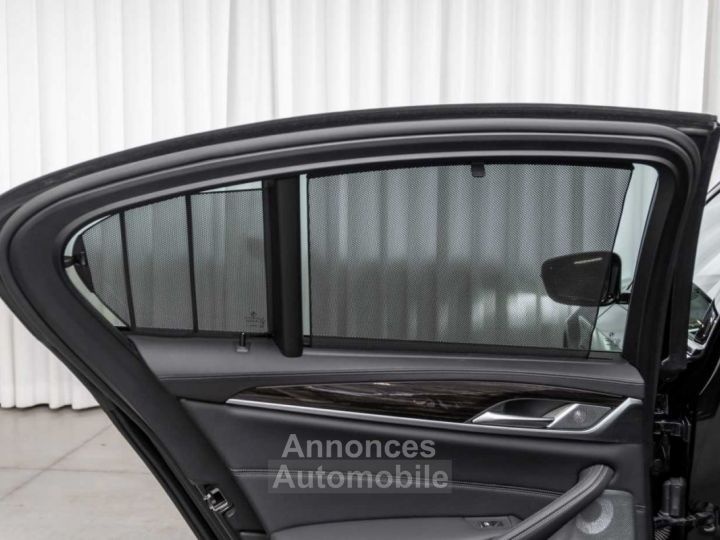 BMW Série 5 530 Saloon e Hybrid M Sport Individual Rear Seat TV SoftClose - 45