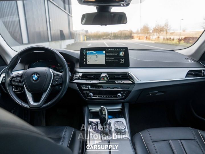 BMW Série 5 Touring  530 e Hybrid - Pano dak - BTW Aftrekbaar - 14