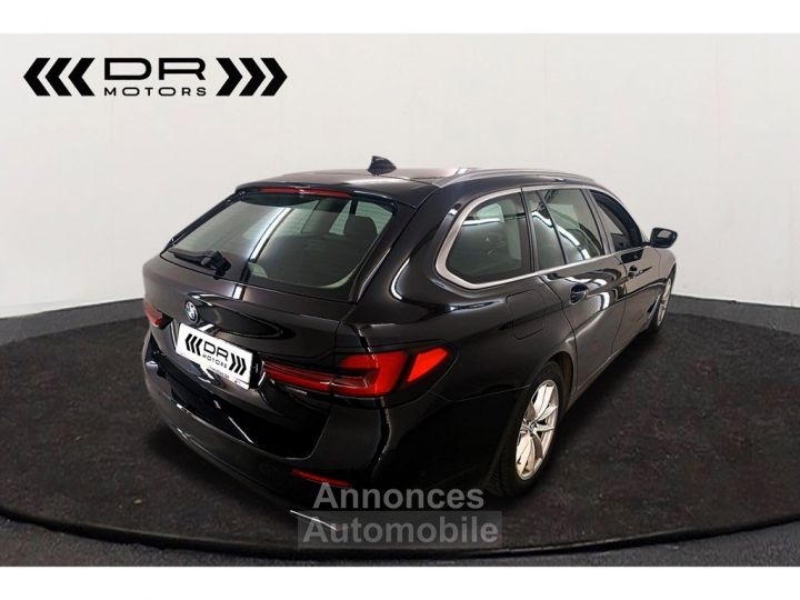 BMW Série 5 Touring 518 dA - LED NAVI LEDER 12M GARANTIE - 4