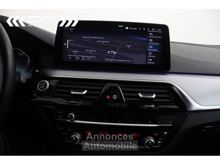 BMW Série 5 Touring 518 dA - LED NAVI LEDER 12M GARANTIE - 17