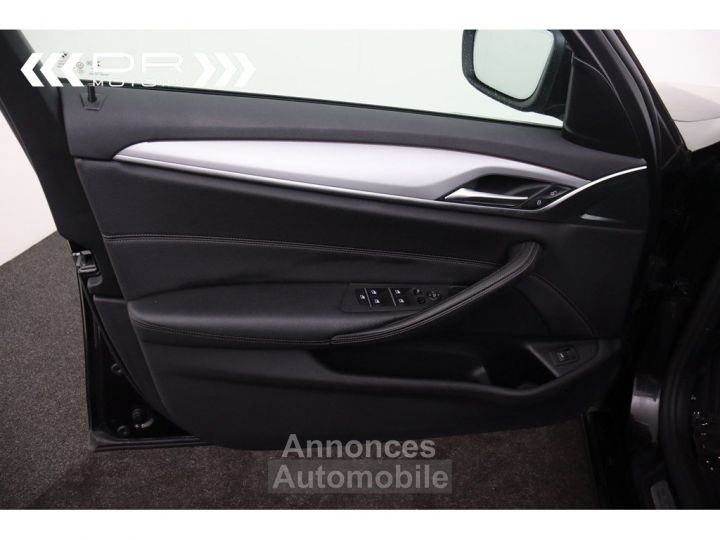 BMW Série 5 Touring 518 dA - LED NAVI LEDER 12M GARANTIE - 43