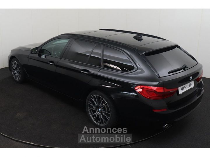 BMW Série 5 Touring 520 dA - NAVI LEDER PANODAK KEYLESS ENTRY - 7