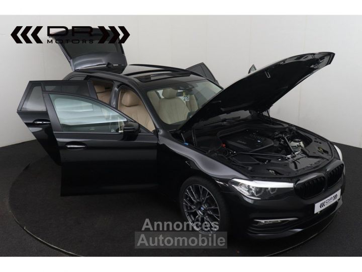 BMW Série 5 Touring 520 dA - NAVI LEDER PANODAK KEYLESS ENTRY - 10