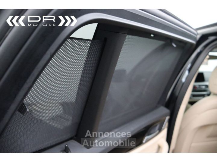 BMW Série 5 Touring 520 dA - NAVI LEDER PANODAK KEYLESS ENTRY - 47