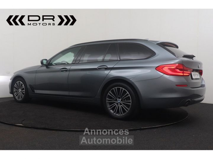 BMW Série 5 Touring 520 dA SPORTLINE - LEDER NAVI PROFESSIONAL LED - 9