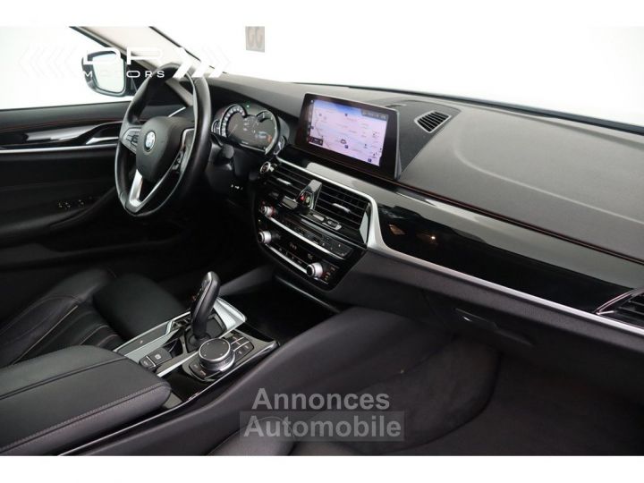 BMW Série 5 Touring 520 dA SPORTLINE - LEDER NAVI PROFESSIONAL LED - 15