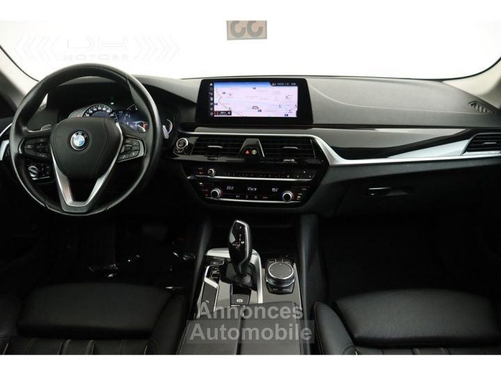 BMW Série 5 Touring 520 dA SPORTLINE - LEDER NAVI PROFESSIONAL LED - 16