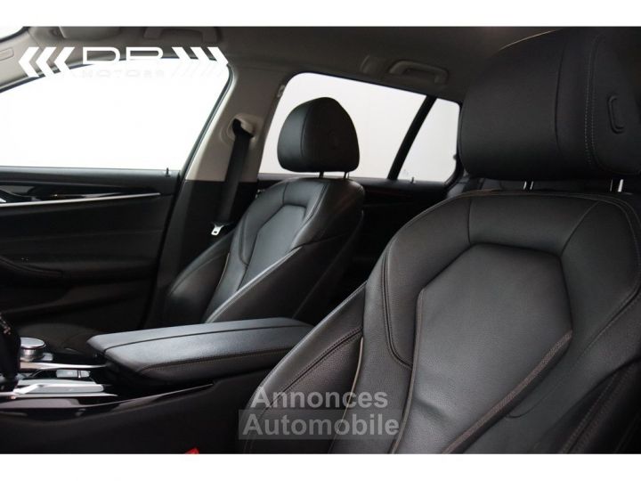 BMW Série 5 Touring 520 dA SPORTLINE - LEDER NAVI PROFESSIONAL LED - 44