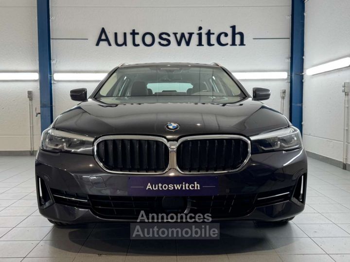 BMW Série 5 Touring 520 i Act.Cruise-Sportseat-Trekhaak-Cam-DAB - 2