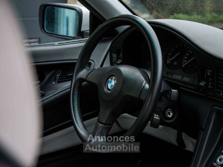 BMW Série 8 850 i - 28