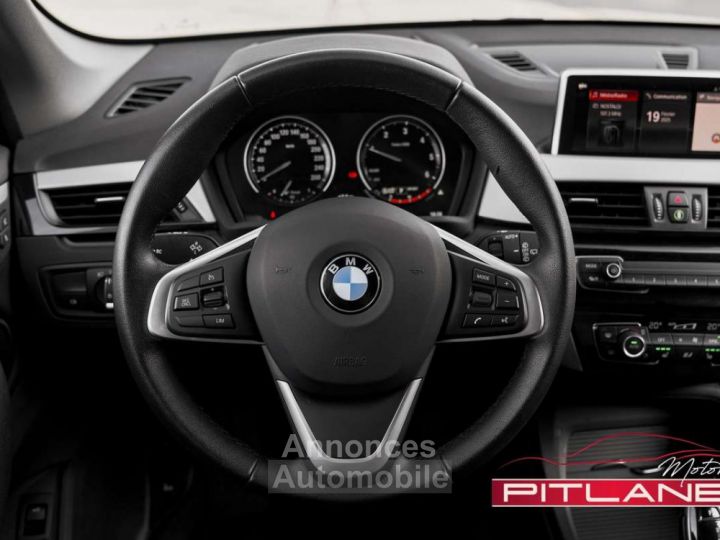 BMW X1 1.5 sDrive Boite auto Cuir Grand Gps Chauff. - 23