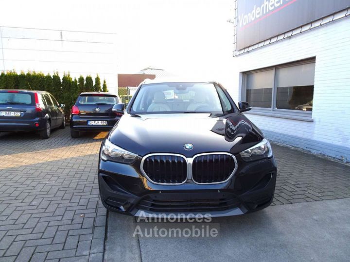 BMW X1 1.5i sDrive18 PANODAK,LEDER,TREKHAAK,NAVI,CRUISE - 24