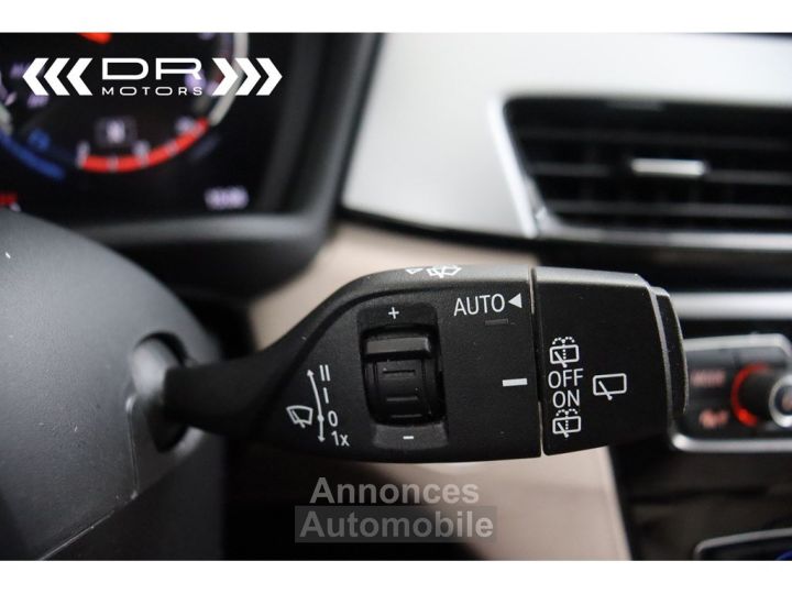 BMW X1 16d sDrive ADVANTAGE BUSINESS - NAVI LEDER TREKHAAK - 35