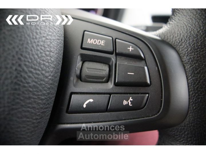 BMW X1 16d sDrive ADVANTAGE BUSINESS - NAVI LEDER TREKHAAK - 36