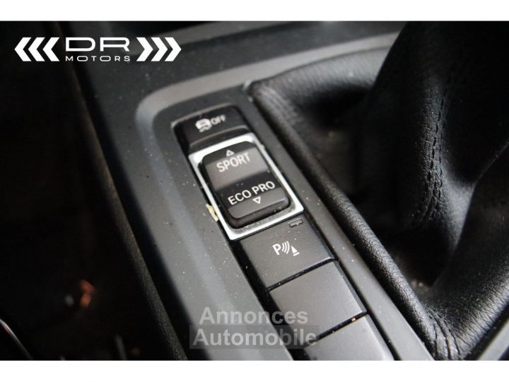 BMW X1 16d sDrive ADVANTAGE BUSINESS - NAVI LEDER TREKHAAK - 24