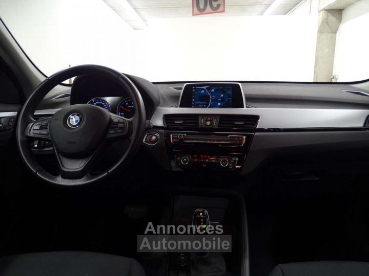 BMW X1 16dA sDrive - 11