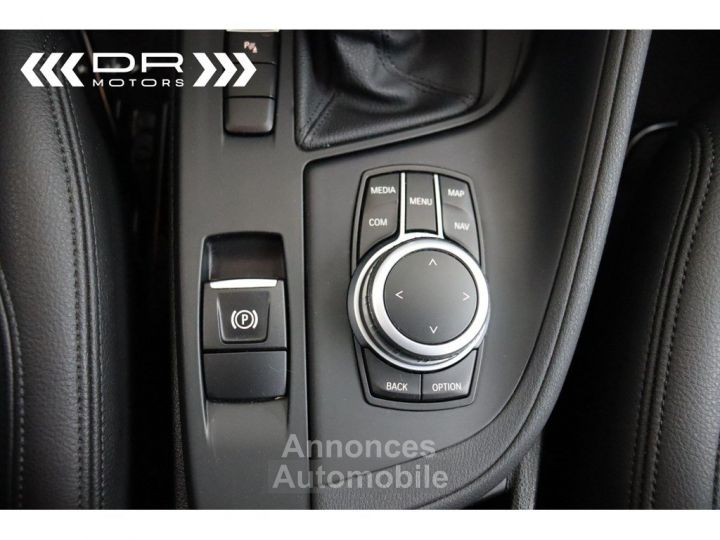 BMW X1 16dA sDrive ADVANTAGE BUSINESS - LED NAVI LEDER TREKHAAK - 32