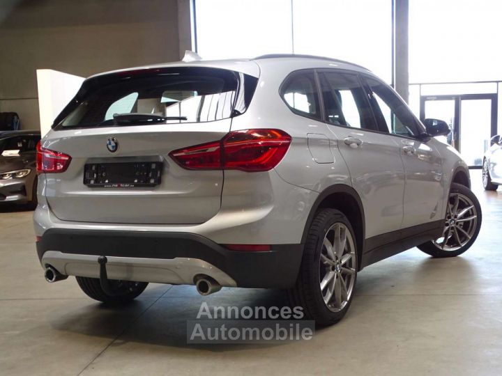 BMW X1 18dA SDrive - 3