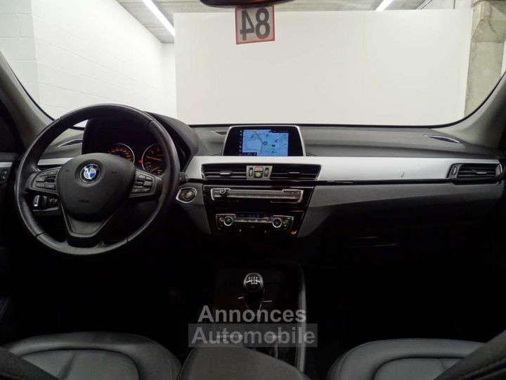 BMW X1 18i sDrive - 12