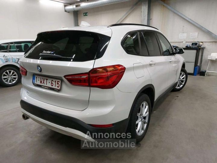 BMW X1 18i sDrive - 3