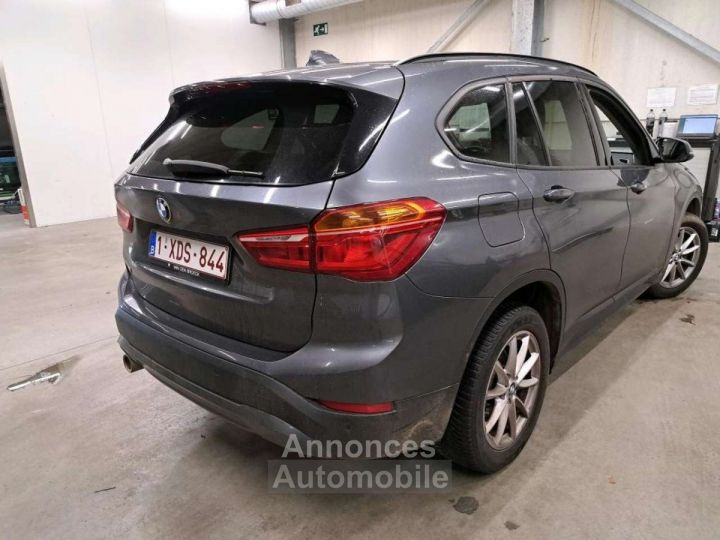 BMW X1 18iA sDrive - 3