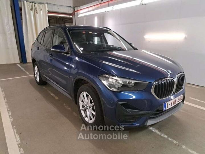 BMW X1 18iA sDrive - 3