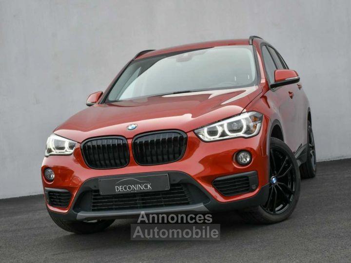 BMW X1 2.0d xDrive - HUD - CAMERA - ACC - LED - LEDER - LANE ASSIST - - 1