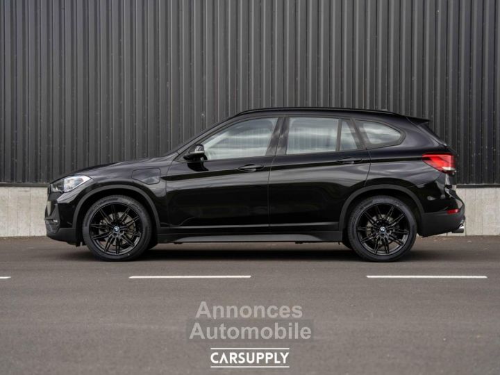 BMW X1 25e xdrive Hybrid - LED - Camera - DAB - HUD - 19 - 4