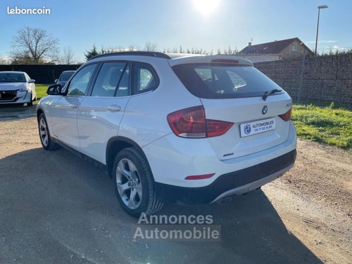 BMW X1 E84 LCI sDrive 16d 116 ch Premiere A - 9