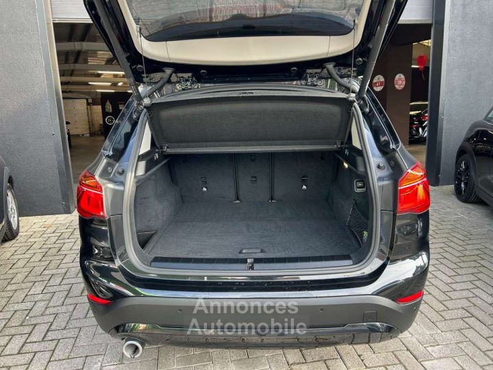 BMW X1 sDrive16dA Alu17-Gps-Pdc-AutAirco - 11