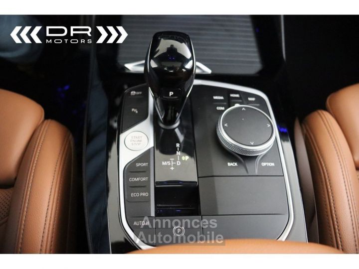 BMW X3 sDrive 18d M-PACK - DAB PANO HIFI - 29