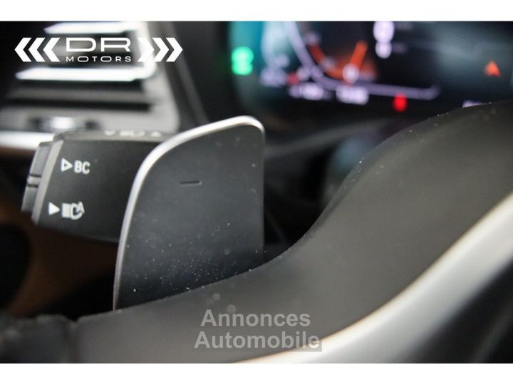 BMW X3 sDrive 18d M-PACK - DAB PANO HIFI - 35