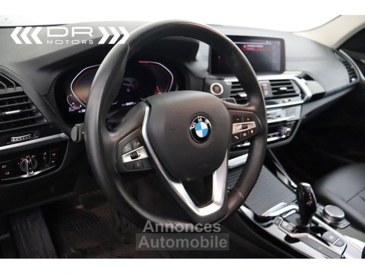 BMW X3 sDrive 18dA ADVANTAGE- NAVI - LED DAB TREKHAAK - 32