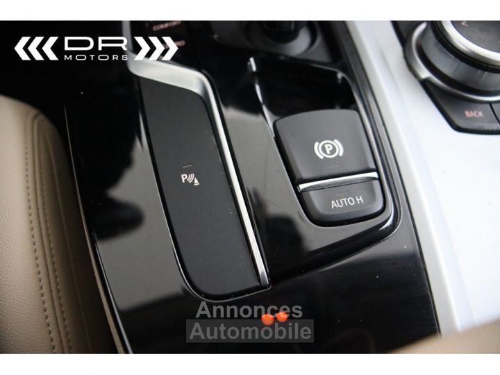 BMW X3 sDrive 18dA - LEDER NAVI -LED - 31