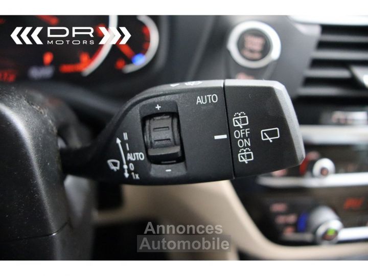 BMW X3 sDrive 18dA - LEDER NAVI -LED - 38