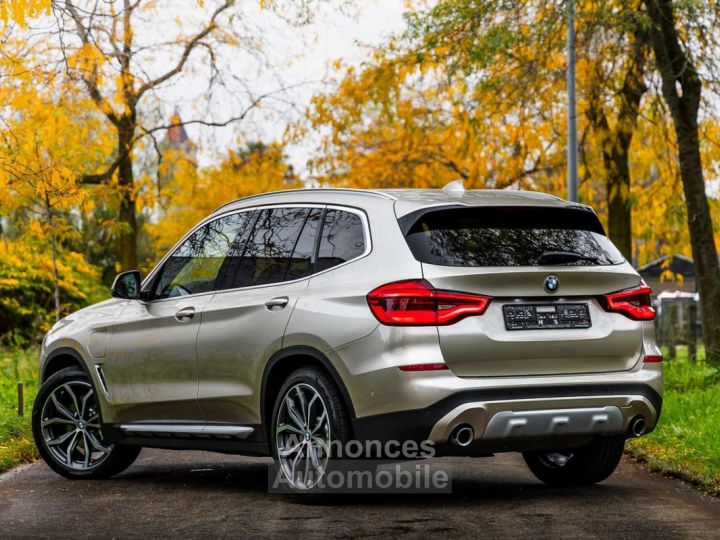 BMW X3 xDrive30e - 16