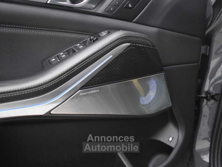 BMW X5 3.0AS xDrive45e M Sport Pano Bowers&Wilkins Rear TV HUD - 25