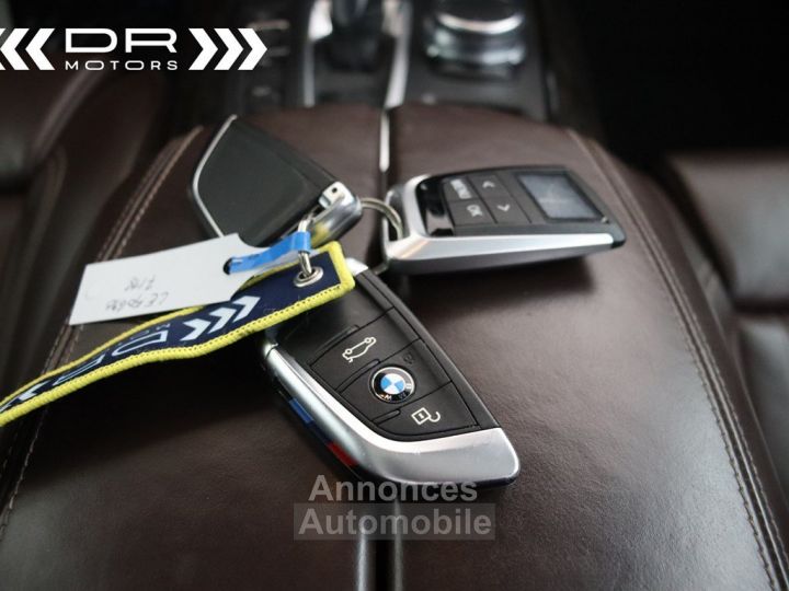 BMW X5 3.0dAs xDrive M PACK - PANODAK LED NAVI KEYLESS HiFi STANDVERWARMING - 43