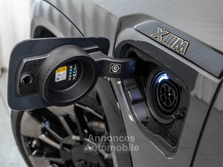 BMW XM 4.4 V8 Individual Massage Trekh Bowers 100% AFTR - 46