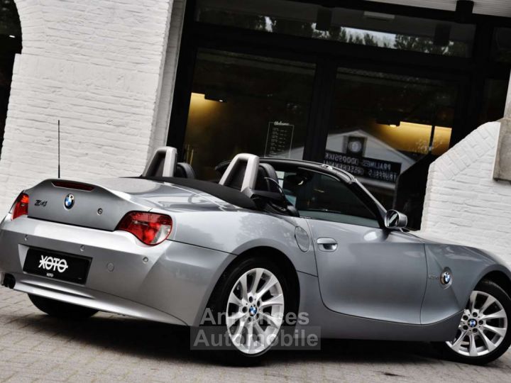 BMW Z4 2.5 I 24V - 8