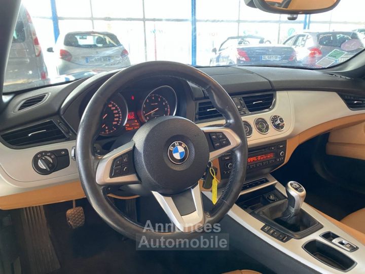 BMW Z4 II (E89) sDrive18i 156ch Lounge Plus - 9