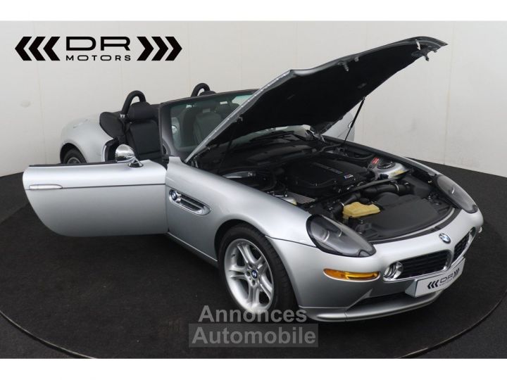 BMW Z8 5.0 V8 - FIRST OWNER PAINT PERFECT CONDITION - 12