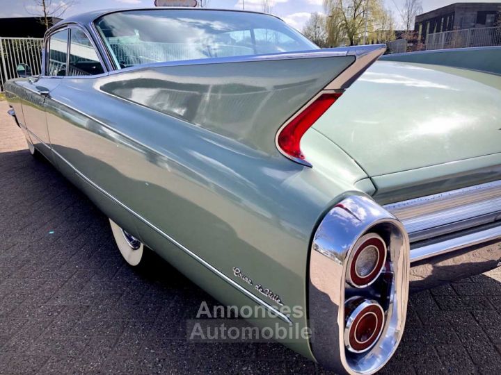 Cadillac Coupe DeVille De Ville 1960 - 17